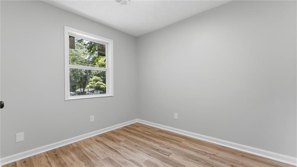 3 bedroom, 1 bathroom, 1,008 sq ft single family residence under contract at 4211 Dustin Drive, Acworth, GA 30101 — photo 10