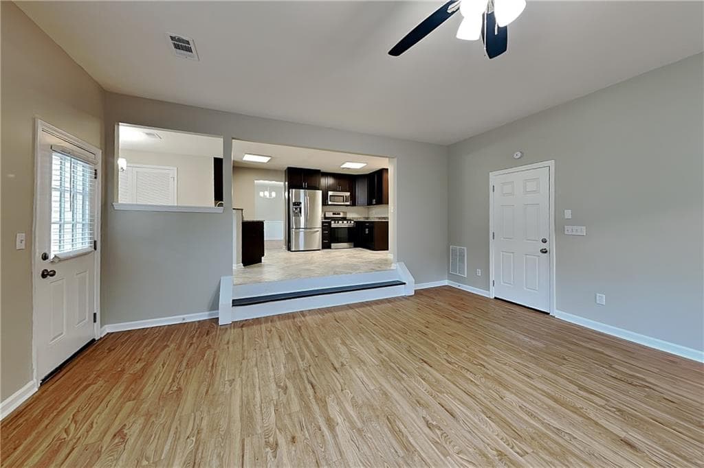 4 bedroom, 3 bathroom, 2,418 sq ft single family residence for rent at 7005 Greenfield Lane, Cumming, GA 30028 for $2,450 a month — photo 3
