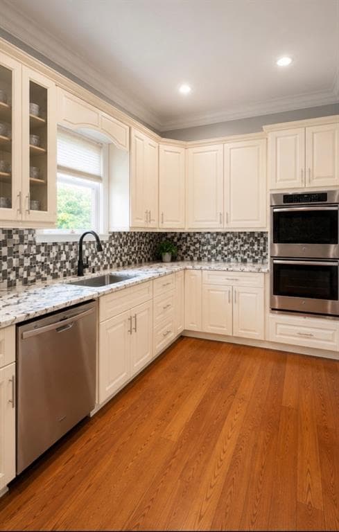 6 bedroom, 5 bathroom, 4,408 sq ft single family residence for sale at 1323 Merry Lane, Atlanta, GA 30329 — photo 4