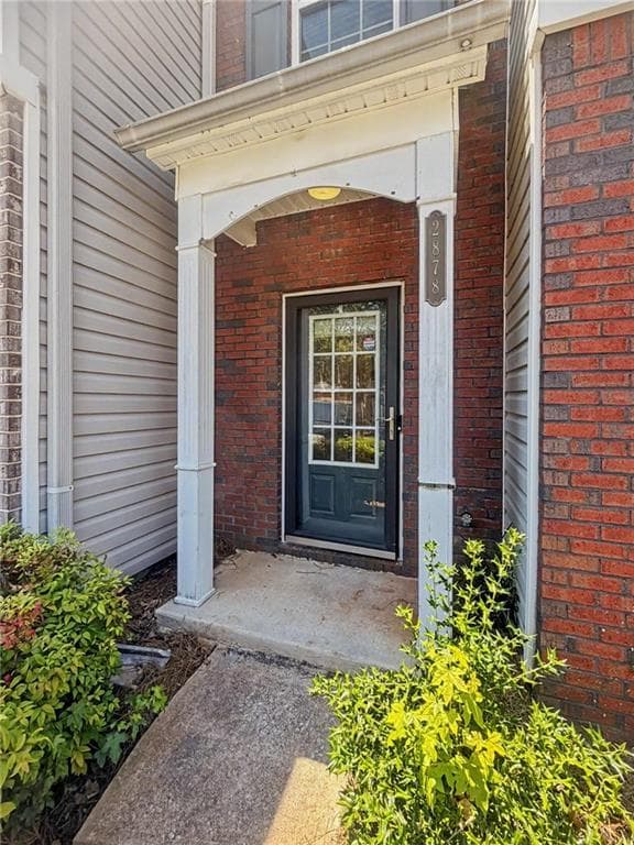 3 bedroom, 3 bathroom, 1,670 sq ft condominium under contract at 2878 Snapfinger Manor, Decatur, GA 30035 — photo 2