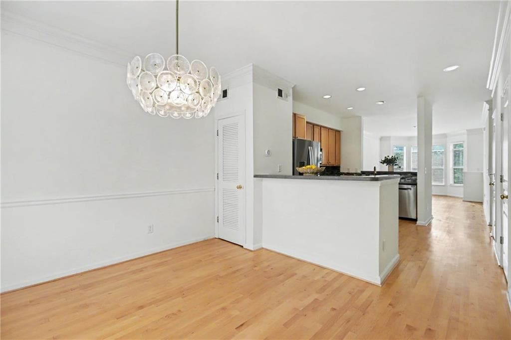 2 bedroom, 3 bathroom, 1,478 sq ft townhouse for sale at 375 Highland Avenue 404, Atlanta, GA 30312 — photo 8