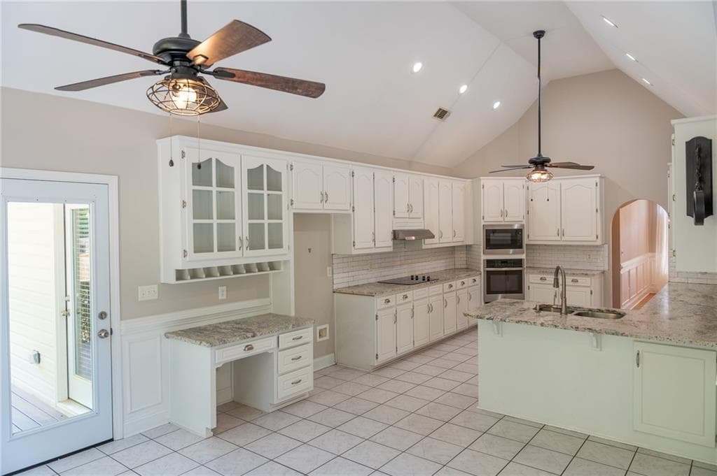 5 bedroom, 4 bathroom, 4,738 sq ft single family residence for sale at 6015 Cedar Lake Trail, Loganville, GA 30656 — photo 8