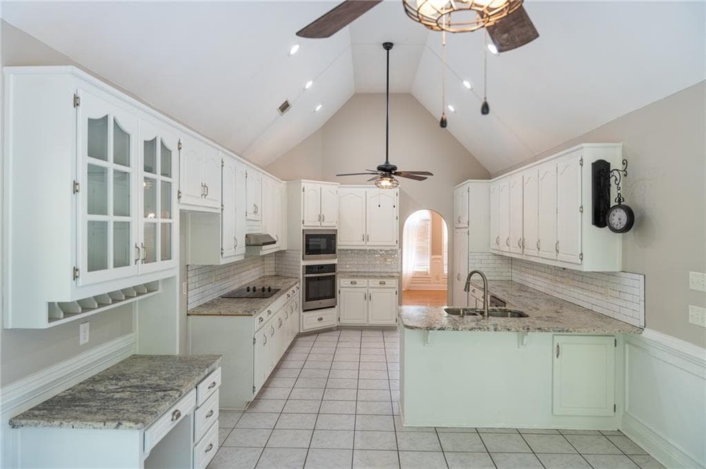 5 bedroom, 4 bathroom, 4,738 sq ft single family residence for sale at 6015 Cedar Lake Trail, Loganville, GA 30656 — photo 10