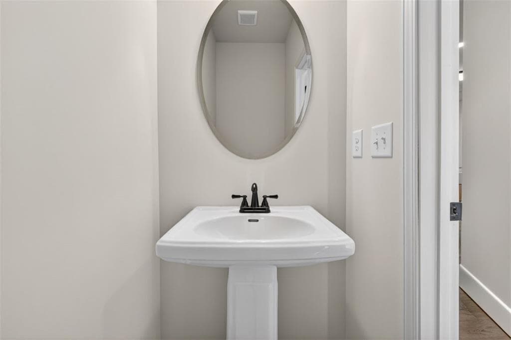3 bedroom, 3 bathroom, 1,785 sq ft townhouse under contract at 150 Alameda Street 98, Loganville, GA 30052 — photo 10