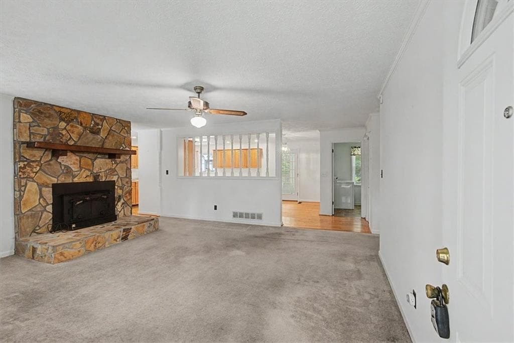 3 bedroom, 2 bathroom, 1,800 sq ft single family residence for sale at 596 Morningside Drive, Hiram, GA 30141 — photo 5