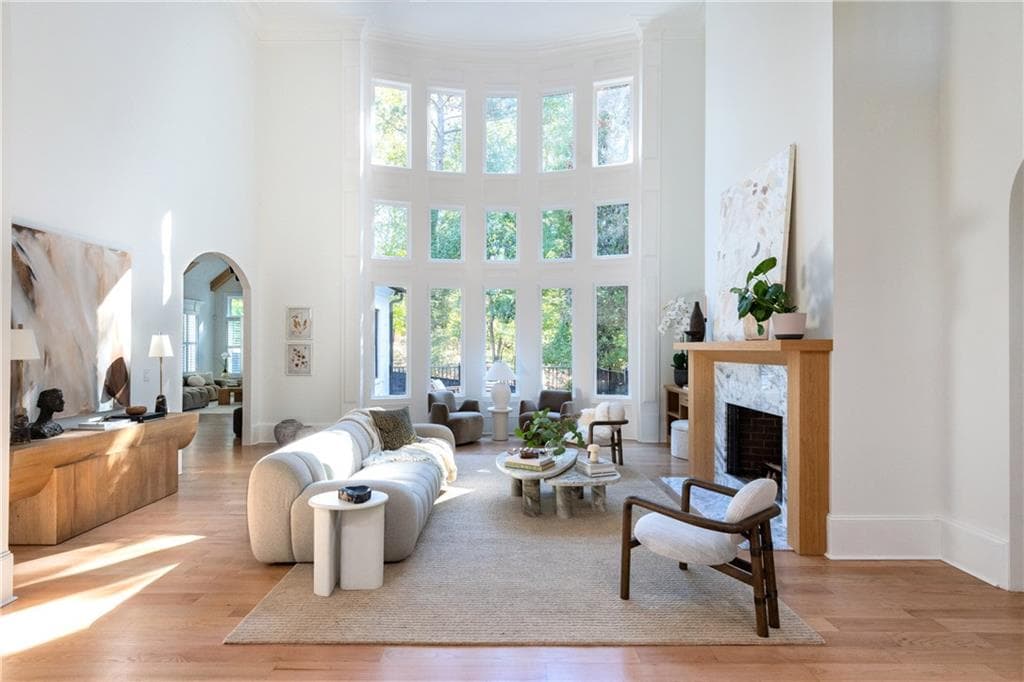6 bedroom, 8 bathroom, 10,111 sq ft single family residence for sale at 2079 Old Settlement Road, Atlanta, GA 30327 — photo 3