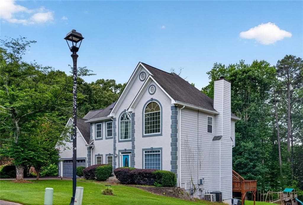 6 bedroom, 5 bathroom, 4,944 sq ft single family residence under contract at 3316 Harvester Woods Road, Decatur, GA 30034 — photo 2