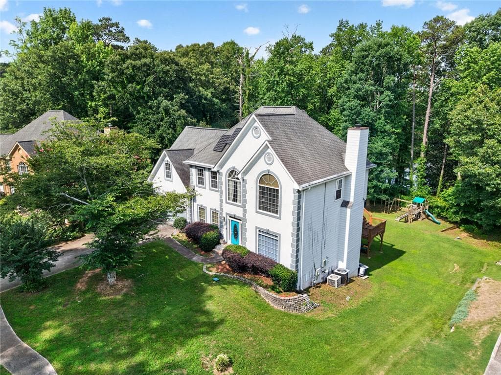 6 bedroom, 5 bathroom, 4,944 sq ft single family residence under contract at 3316 Harvester Woods Road, Decatur, GA 30034 — photo 3