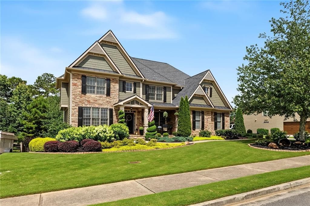 6 bedroom, 4 bathroom, 3,777 sq ft single family residence for sale at 2067 Towne Mill Avenue, Canton, GA 30114 — photo 3