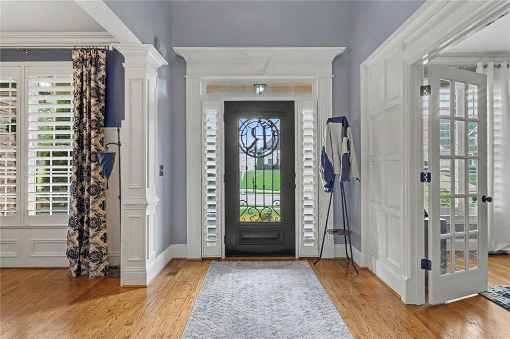 6 bedroom, 4 bathroom, 3,777 sq ft single family residence for sale at 2067 Towne Mill Avenue, Canton, GA 30114 — photo 6