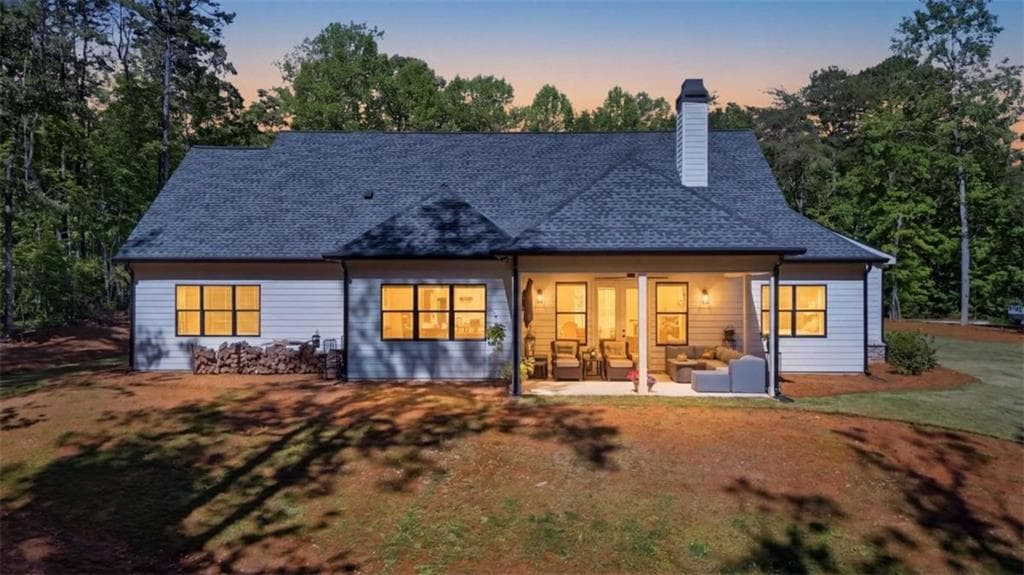 3 bedroom, 4 bathroom, 2,884 sq ft single family residence for sale at 316 Glazenwood Drive, Clarkesville, GA 30523 — photo 2