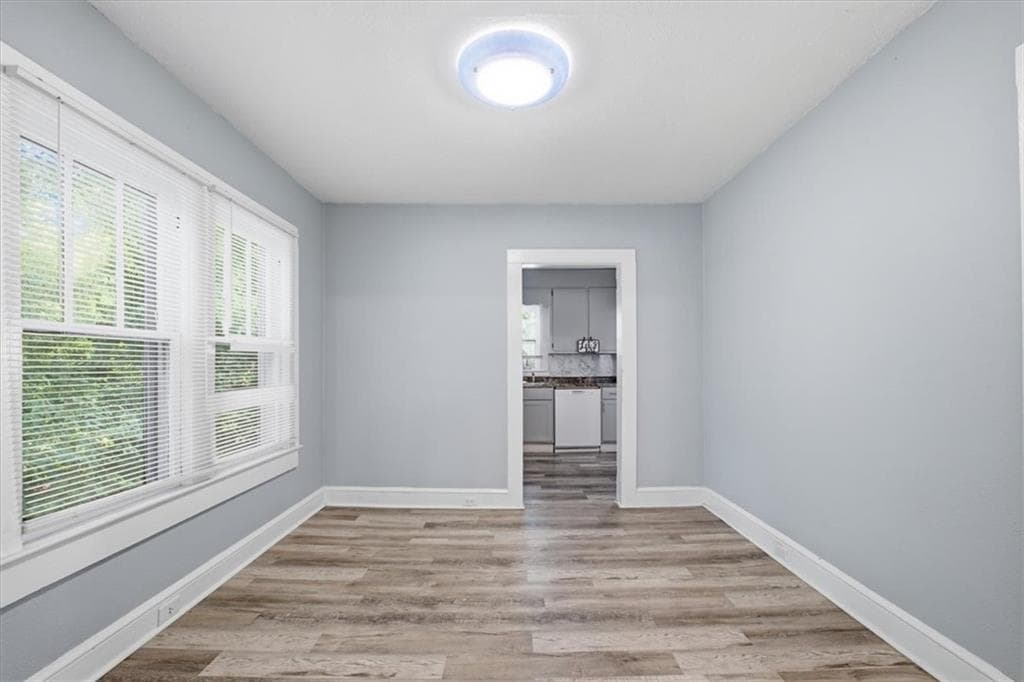 2 bedroom, 1 bathroom, 1,080 sq ft single family residence for sale at 7 Grove Street, Aragon, GA 30104 — photo 6