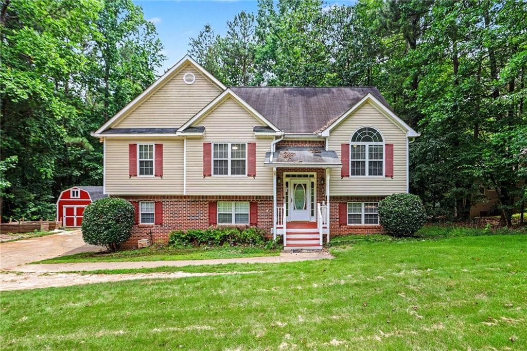 4 bedroom, 3 bathroom, 2,210 sq ft single family residence for sale at 4890 Cordero Court, Winston, GA 30187 — photo 2
