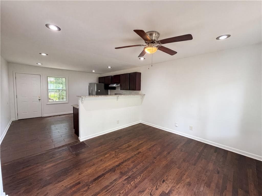 3 bedroom, 2 bathroom, 925 sq ft single family residence under contract at 3685 Bolfair Drive, Atlanta, GA 30331 — photo 6
