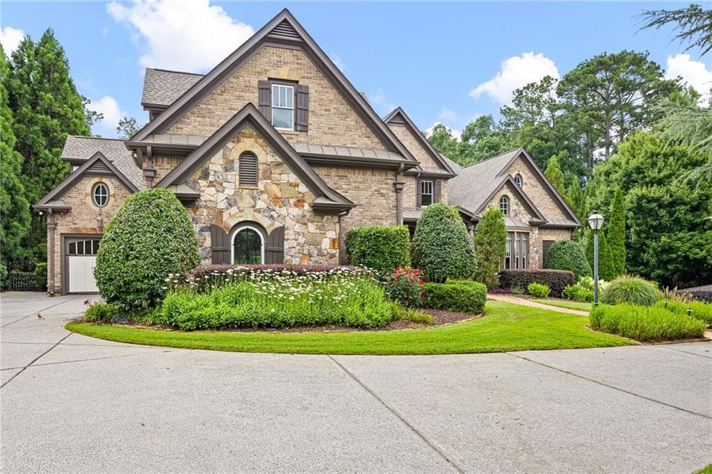 8 bedroom, 8 bathroom, 9,623 sq ft single family residence for sale at 1255 Waterfall Lane, Acworth, GA 30101 — photo 4