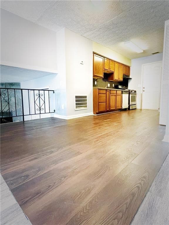 2 bedroom, 2 bathroom, 1,220 sq ft quadruplex for rent at 1220 Natchez Trace Unit D, Marietta, GA 30008 for $1,350 a month — photo 10
