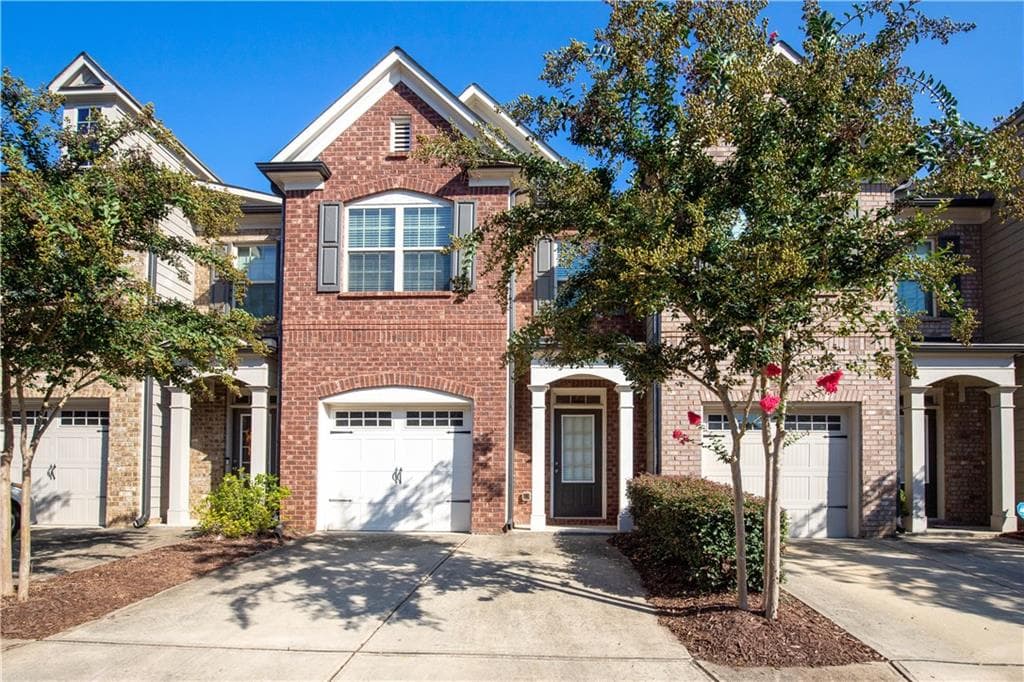 3 bedroom, 3 bathroom, 1,776 sq ft townhouse for rent at 1795 Garbrooke Cove, Lawrenceville, GA 30046 for $1,895 a month — photo 2