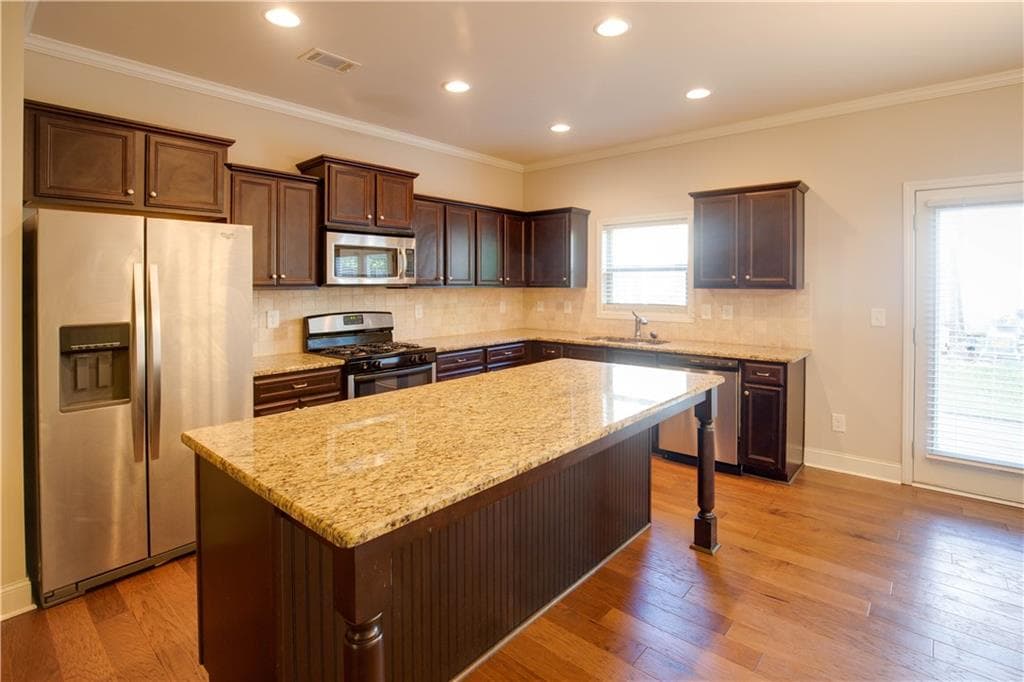 3 bedroom, 3 bathroom, 1,776 sq ft townhouse for rent at 1795 Garbrooke Cove, Lawrenceville, GA 30046 for $1,895 a month — photo 8