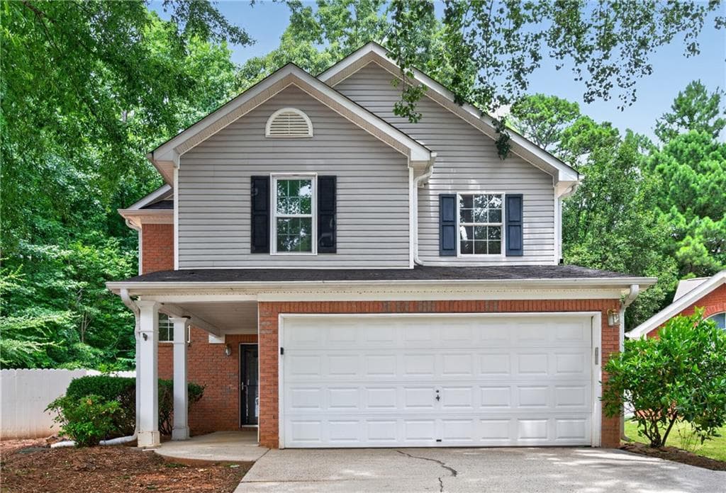 3 bedroom, 3 bathroom, 1,770 sq ft single family residence under contract at 3136 Justice Mill Court, Kennesaw, GA 30144