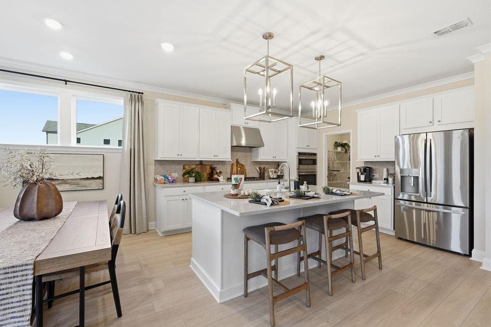 5 bedroom, 4 bathroom, 3,236 sq ft single family residence under contract at 2210 Dreycott Lane, Lawrenceville, GA 30043 — photo 2