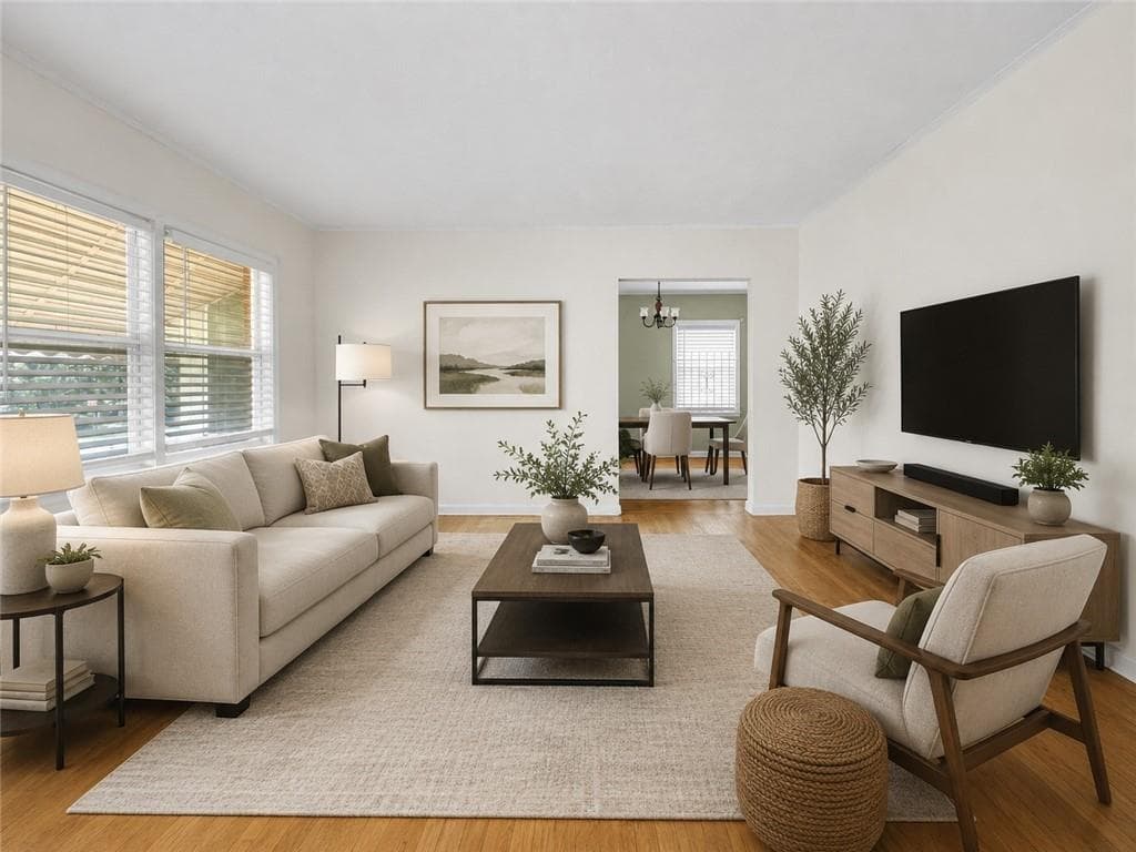 3 bedroom, 1 bathroom, 1,502 sq ft single family residence under contract at 1712 Clifton Way, Atlanta, GA 30316 — photo 3