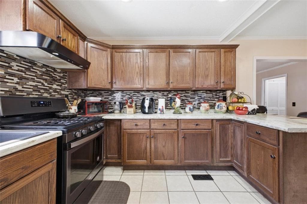 3 bedroom, 2 bathroom, 1,380 sq ft single family residence for sale at 318 Greenwood Avenue, Rome, GA 30165 — photo 6