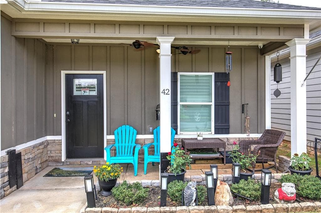 3 bedroom, 2 bathroom, 1,512 sq ft single family residence for sale at 42 Courtyard Lane, Cartersville, GA 30120 — photo 5