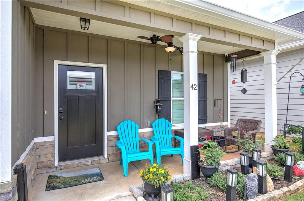 3 bedroom, 2 bathroom, 1,512 sq ft single family residence for sale at 42 Courtyard Lane, Cartersville, GA 30120 — photo 6
