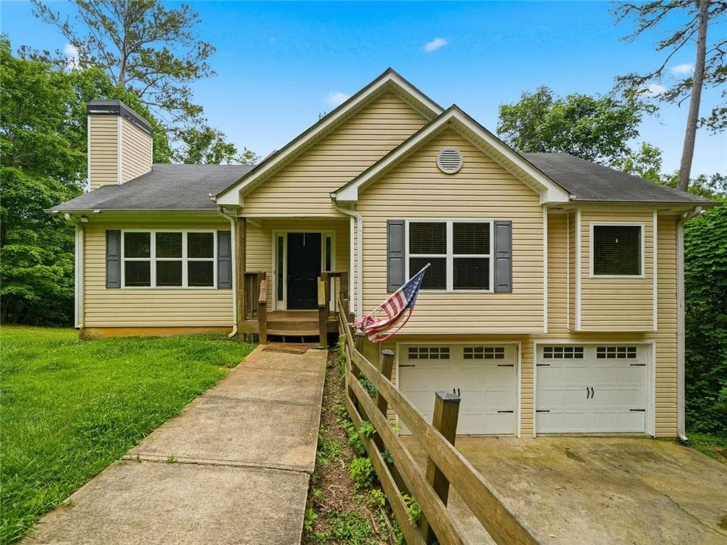 3 bedroom, 2 bathroom, 1,438 sq ft single family residence for rent at 166 Cove Hills Road, Jasper, GA 30143 for $2,275 a month — photo 1 of 52