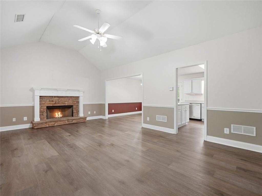 3 bedroom, 2 bathroom, 1,438 sq ft single family residence for rent at 166 Cove Hills Road, Jasper, GA 30143 for $2,275 a month — photo 4