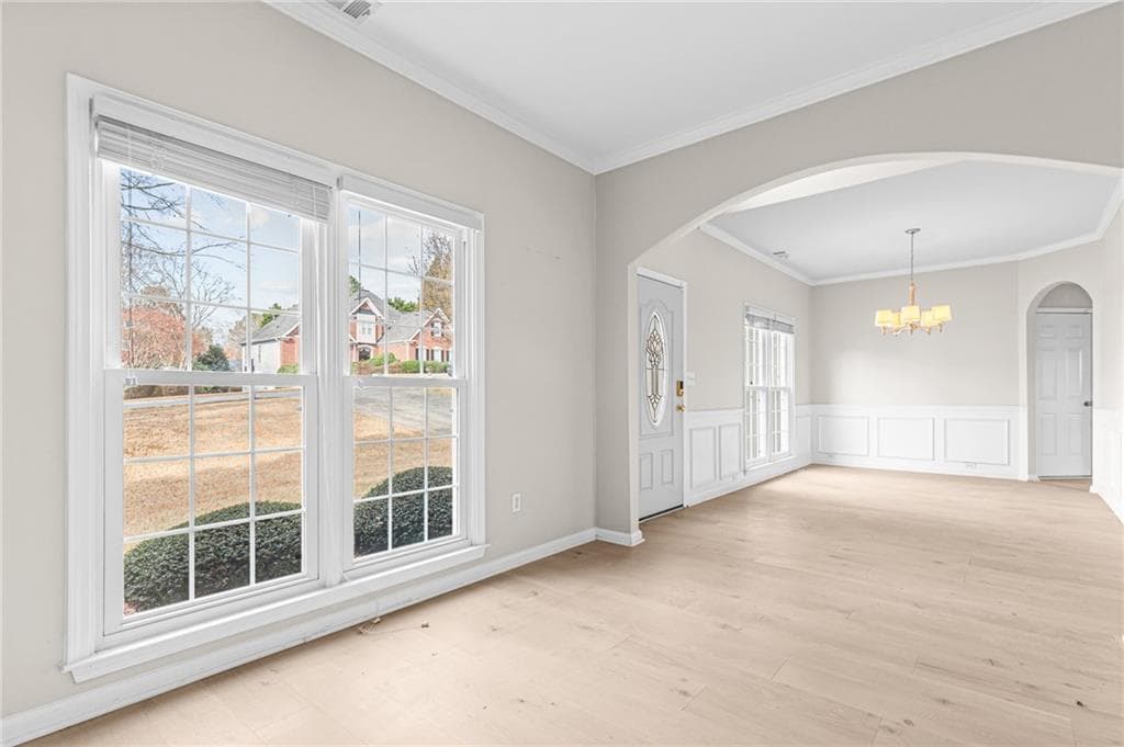 5 bedroom, 3 bathroom, 2,816 sq ft single family residence for rent at 2030 Brook Meadow Drive, Alpharetta, GA 30005 for $3,300 a month — photo 5