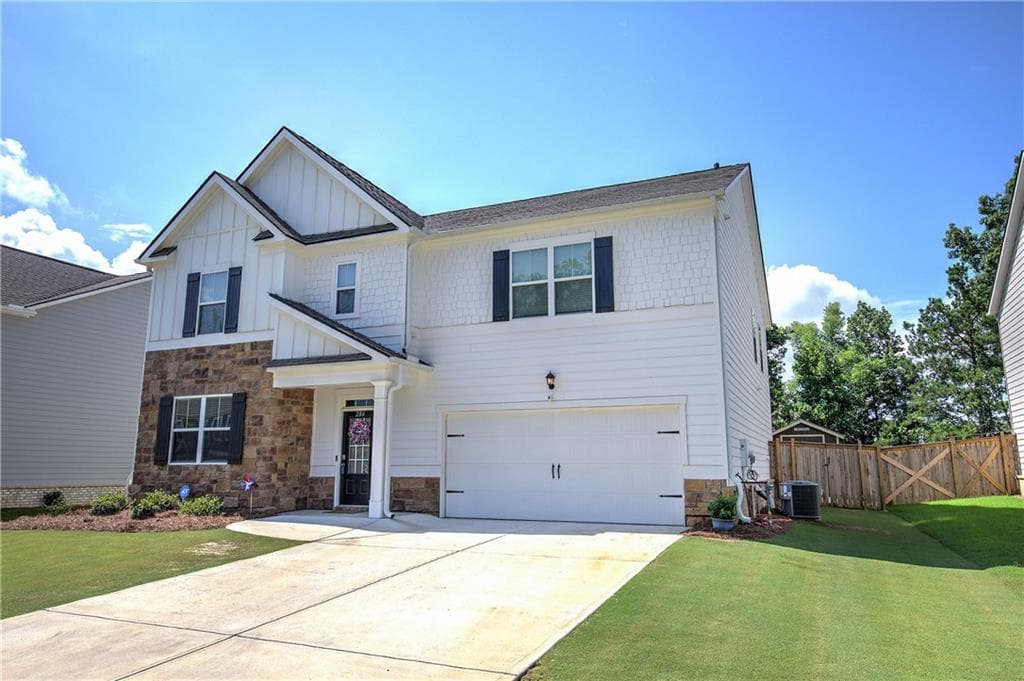 5 bedroom, 3 bathroom, 2,912 sq ft single family residence for sale at 286 Belmont Drive, Cartersville, GA 30120 — photo 2