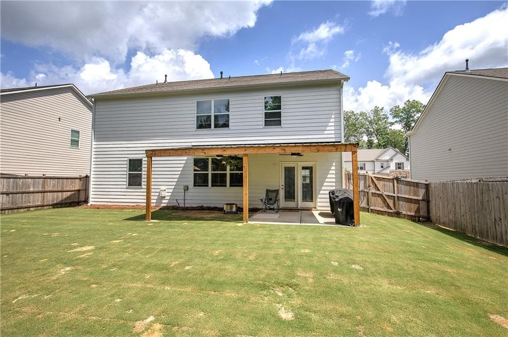 5 bedroom, 3 bathroom, 2,912 sq ft single family residence for sale at 286 Belmont Drive, Cartersville, GA 30120 — photo 3