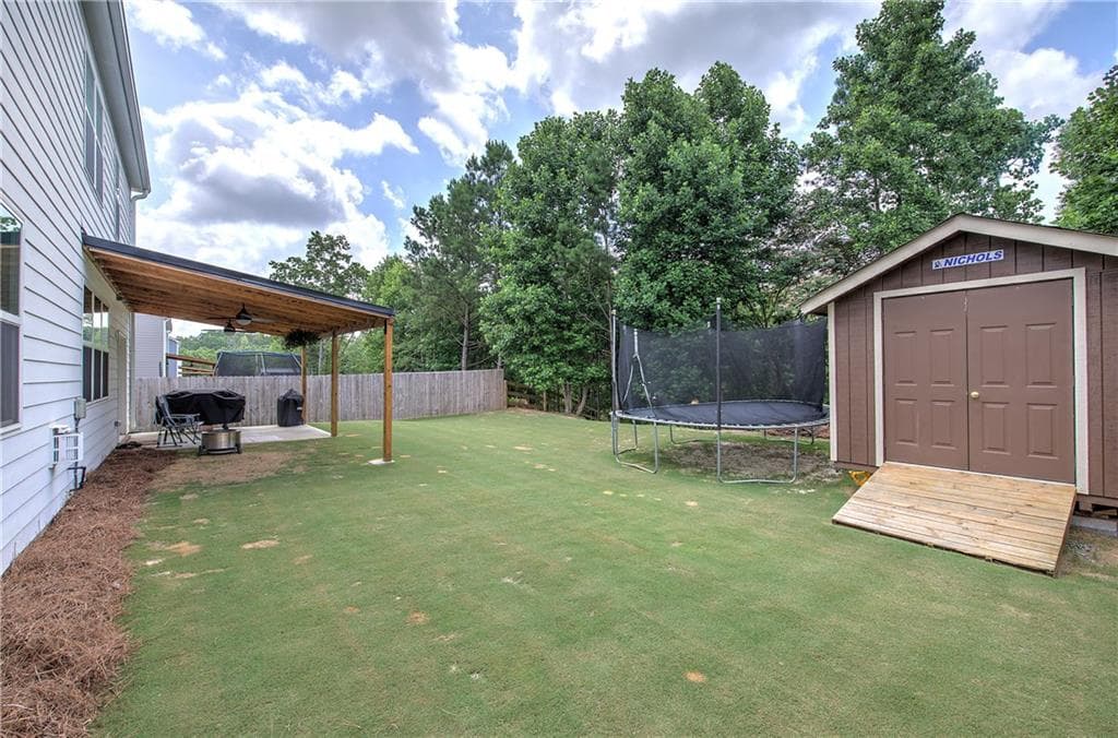 5 bedroom, 3 bathroom, 2,912 sq ft single family residence for sale at 286 Belmont Drive, Cartersville, GA 30120 — photo 5