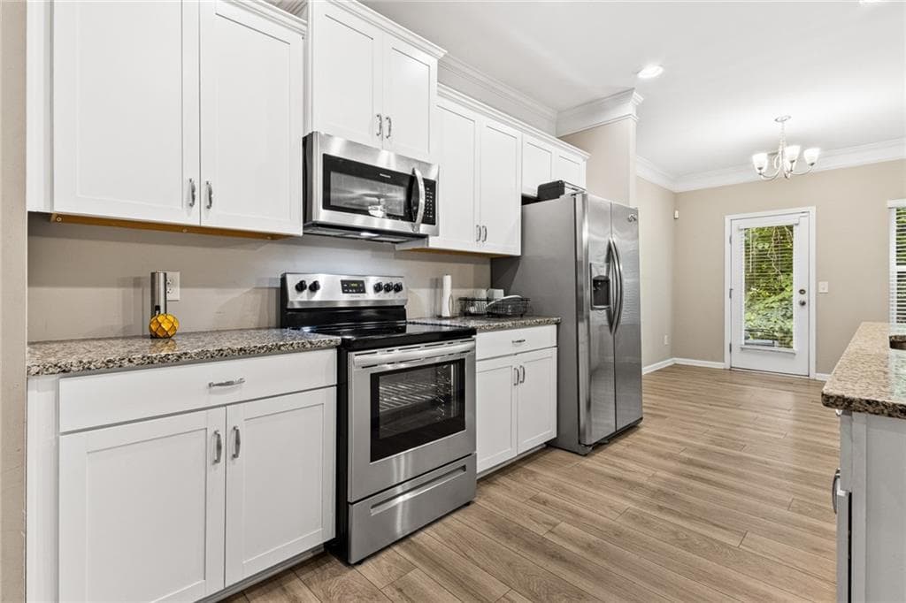 3 bedroom, 3 bathroom, 1,976 sq ft townhouse for sale at 37 Rocky Knoll, Dallas, GA 30157 — photo 5