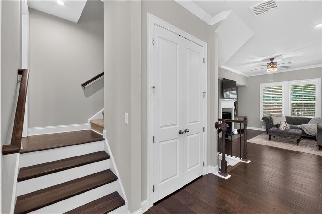 4 bedroom, 4 bathroom, 2,522 sq ft townhouse for sale at 1196 Parktown Drive, Mableton, GA 30126 — photo 8