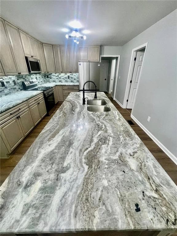 5 bedroom, 4 bathroom, 3,063 sq ft single family residence for sale at 197 Blacks Mill Court, Dawsonville, GA 30534 — photo 8