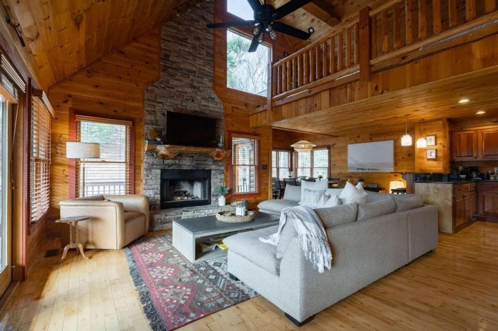 4 bedroom, 3 bathroom, 2,760 sq ft single family residence under contract at 430 Settlement Road, Epworth, GA 30541 — photo 8