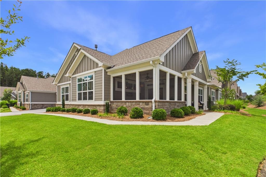 3 bedroom, 3 bathroom, 2,001 sq ft condominium under contract at 903 Lexington Green Pines, Cumming, GA 30040 — photo 2