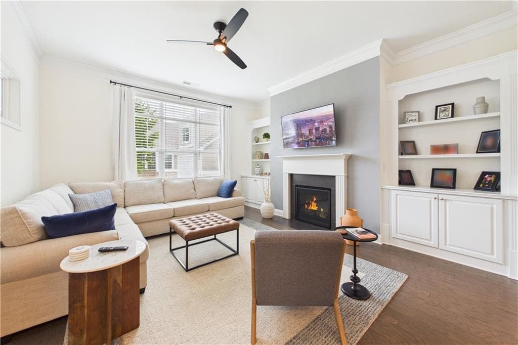 3 bedroom, 3 bathroom, 2,001 sq ft condominium under contract at 903 Lexington Green Pines, Cumming, GA 30040 — photo 8