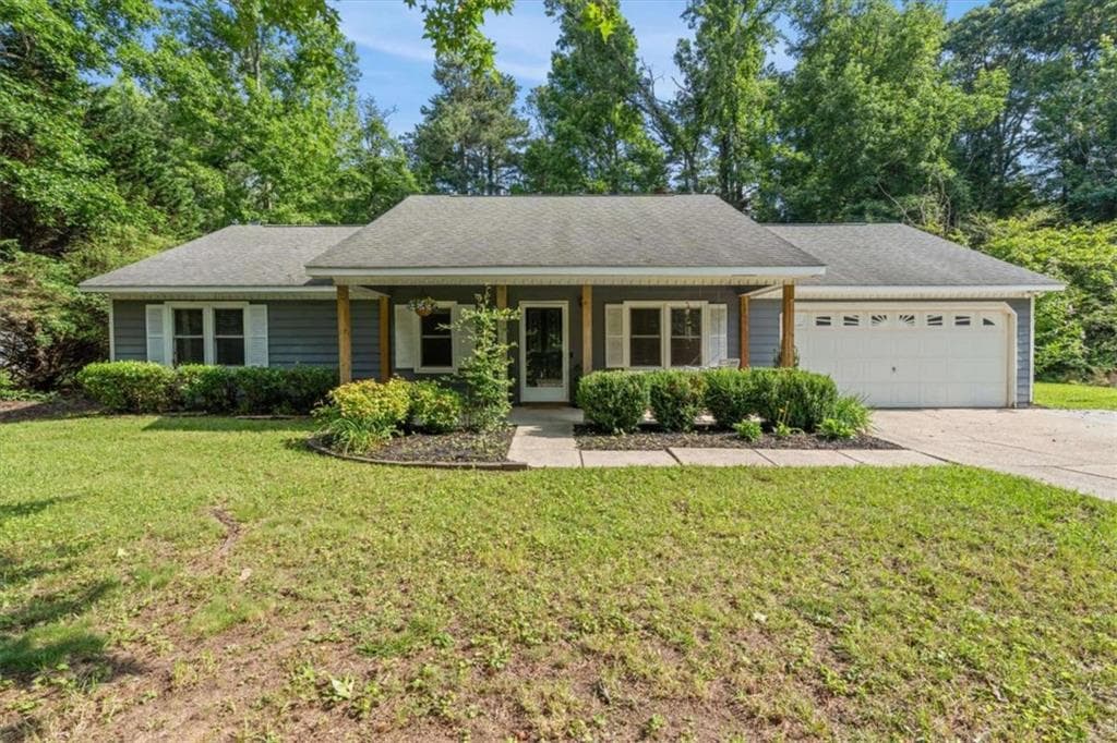 3 bedroom, 2 bathroom, 1,583 sq ft single family residence sold at 76 Green Elm Way, Carrollton, GA 30116