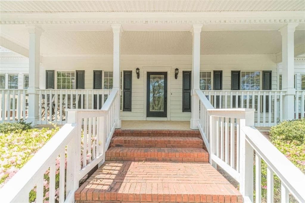 4 bedroom, 4 bathroom, 4,992 sq ft single family residence for rent at 1925 Jesse Cronic Road, Braselton, GA 30517 for $3,500 a month — photo 4