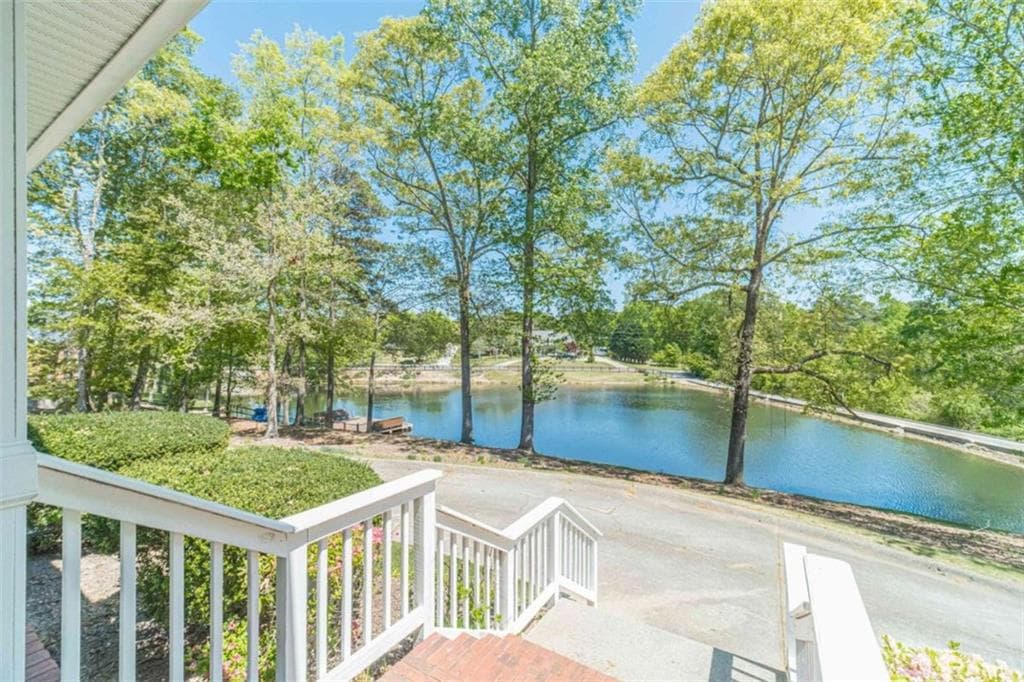 4 bedroom, 4 bathroom, 4,992 sq ft single family residence for rent at 1925 Jesse Cronic Road, Braselton, GA 30517 for $3,500 a month — photo 5