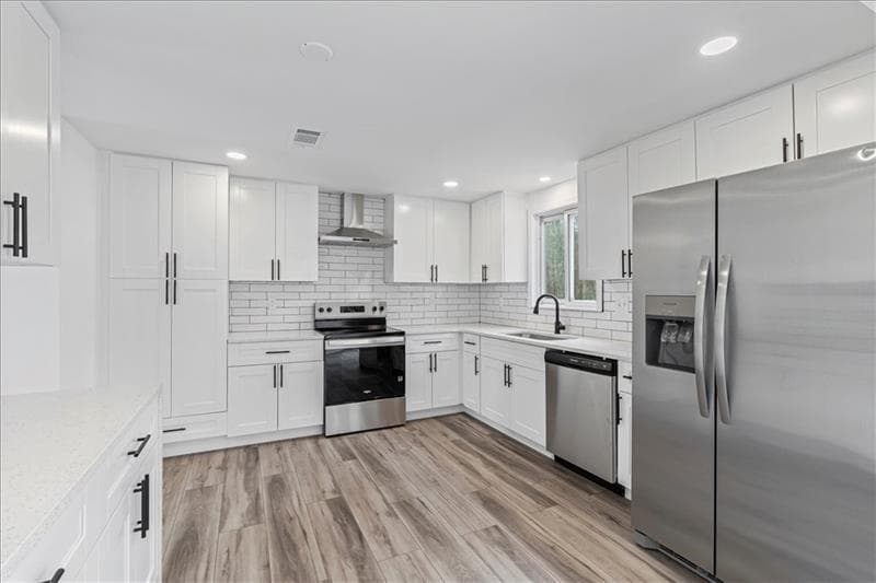 4 bedroom, 3 bathroom, 2,044 sq ft single family residence under contract at 5191 Stone Trace, Stone Mountain, GA 30083 — photo 9