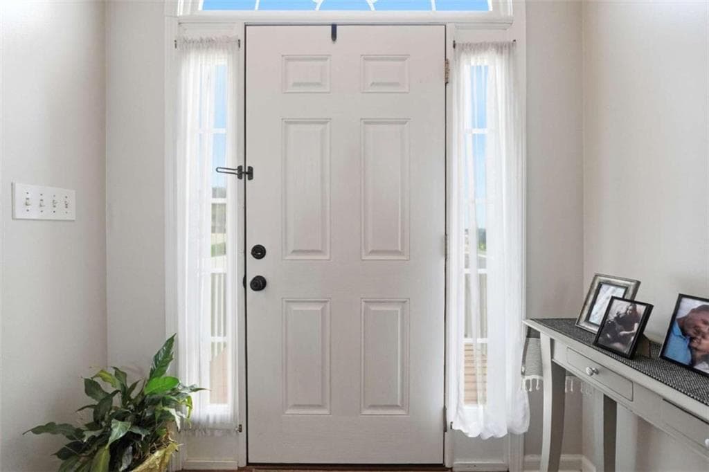 4 bedroom, 3 bathroom, 2,380 sq ft single family residence for sale at 6 Cain Drive, Cartersville, GA 30121 — photo 4