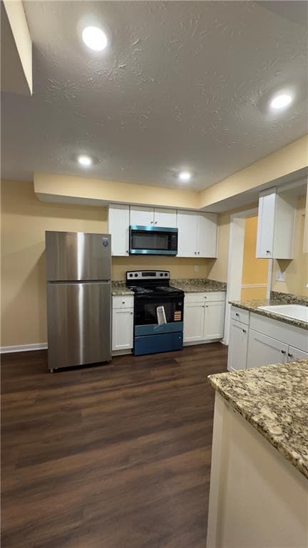 6 bedroom, 4 bathroom, 2,784 sq ft condominium for sale at 1051 Mariners Court, Stone Mountain, GA 30083 — photo 7