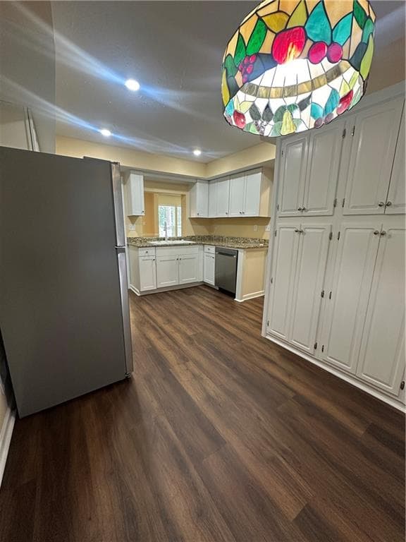 6 bedroom, 4 bathroom, 2,784 sq ft condominium for sale at 1051 Mariners Court, Stone Mountain, GA 30083 — photo 9