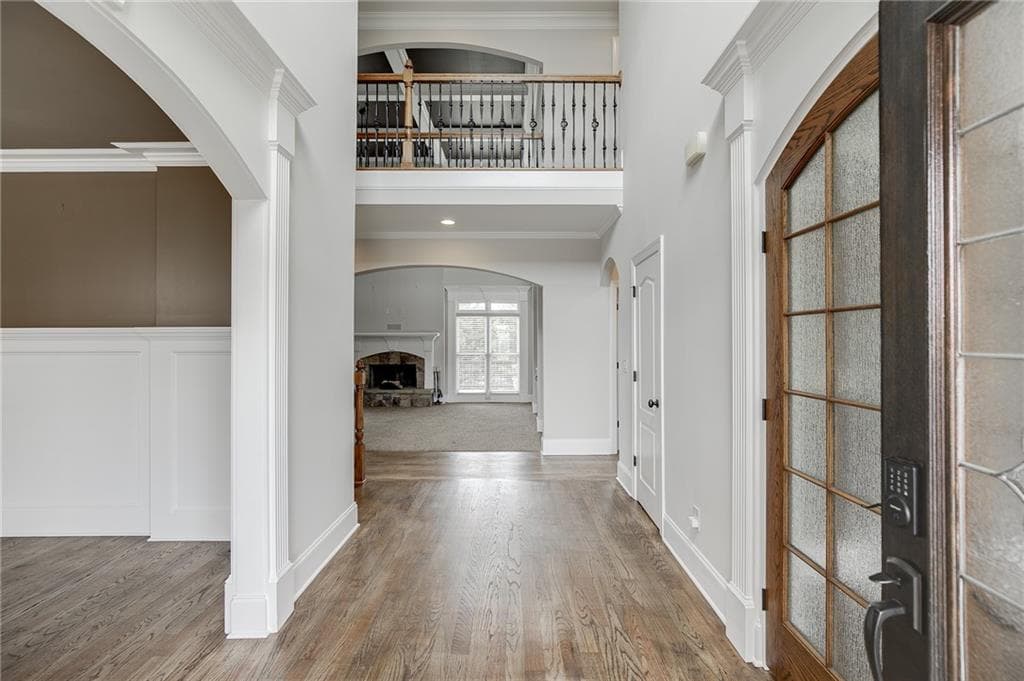 6 bedroom, 6 bathroom single family residence for rent at 4612 Grandview Parkway, Flowery Branch, GA 30542 for $4,990 a month — photo 2