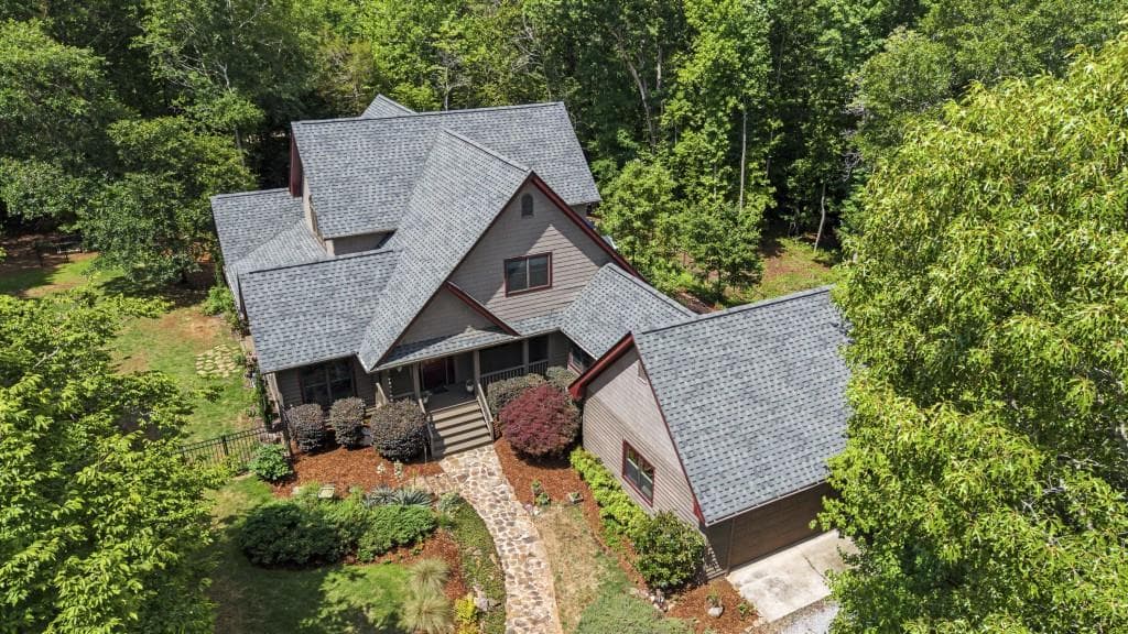 151 Hickory Pointe Drive