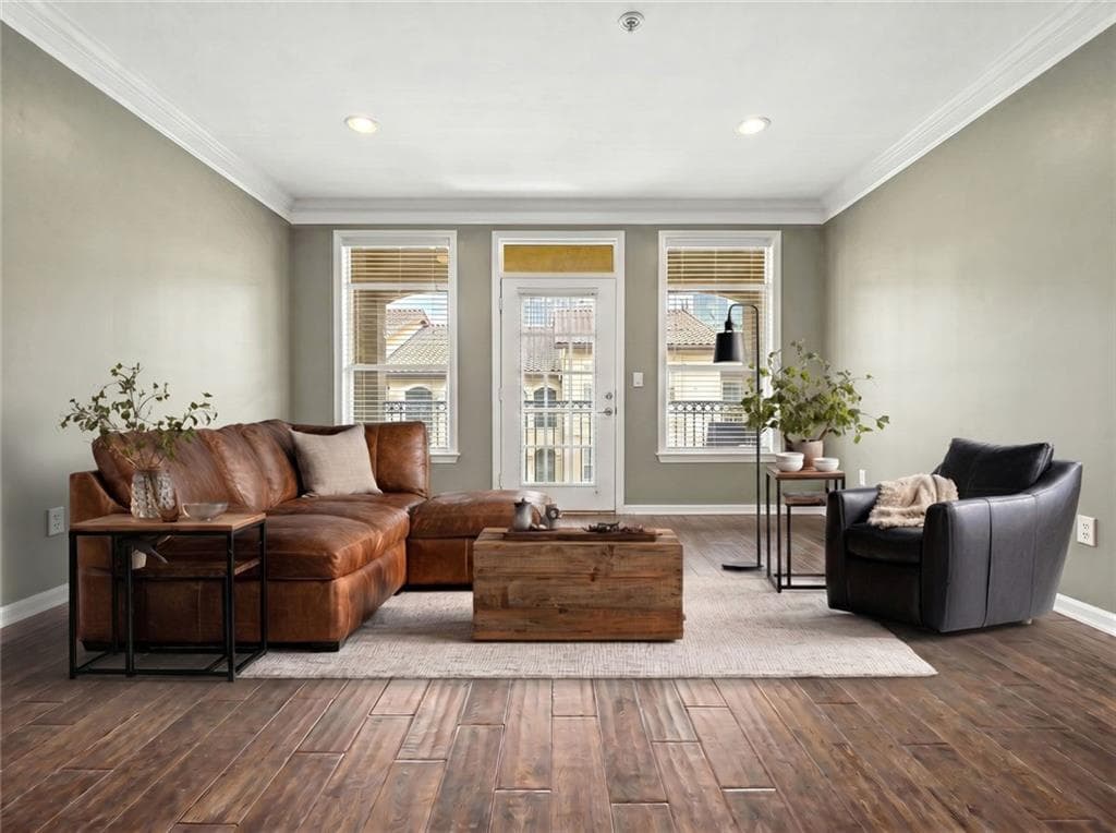 1 bedroom, 1 bathroom, 697 sq ft condominium for sale at 955 Juniper Street 2317, Atlanta, GA 30309 — photo 3